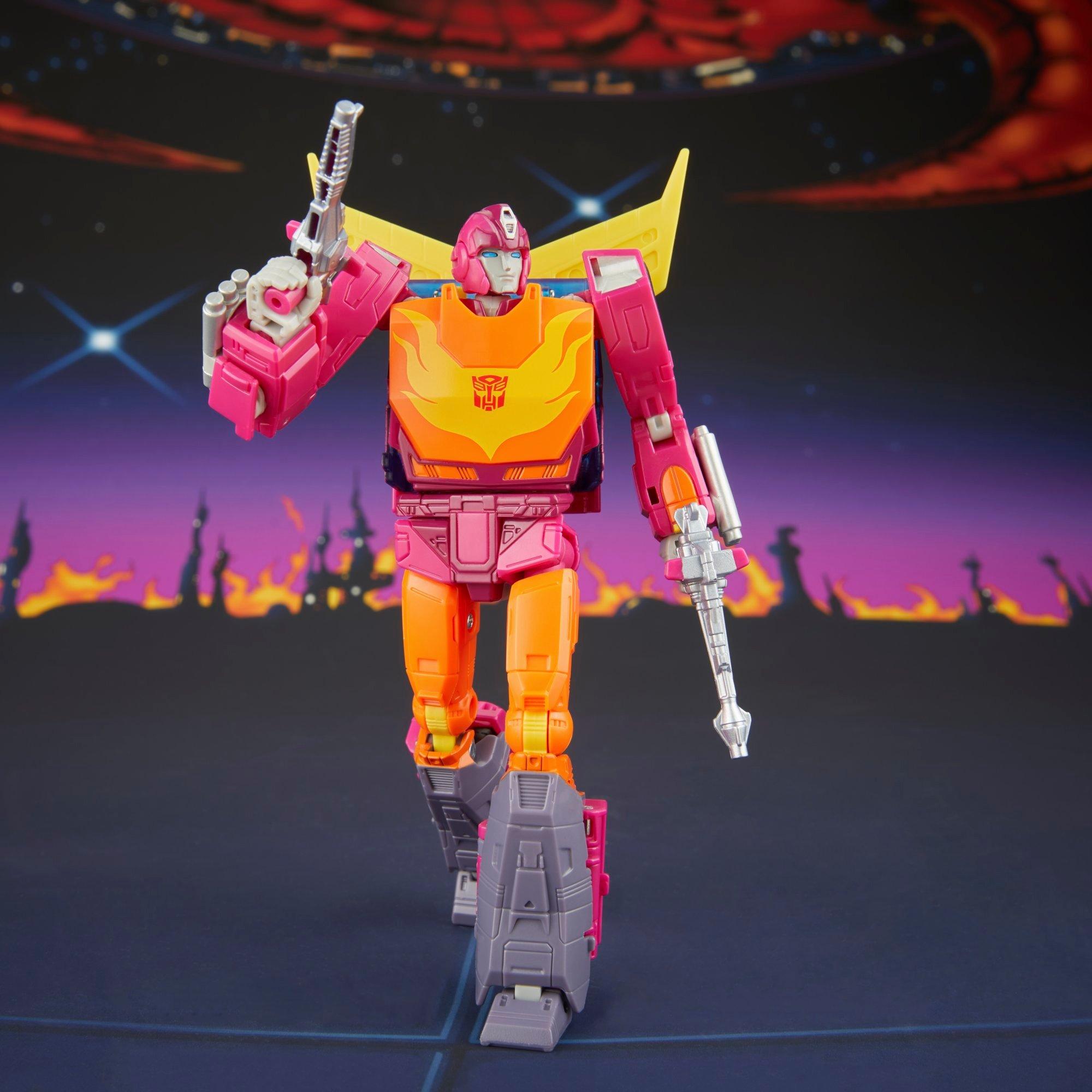 Transformers Studio Series MTMTE Collection The Transformers: The Movie Voyager Class Autobot Hot Rod